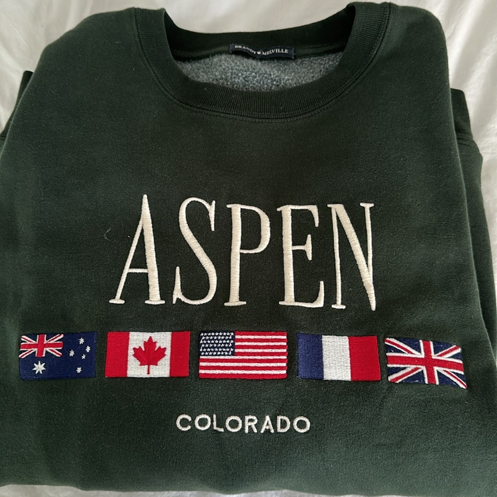 Brandy Melville Crewneck